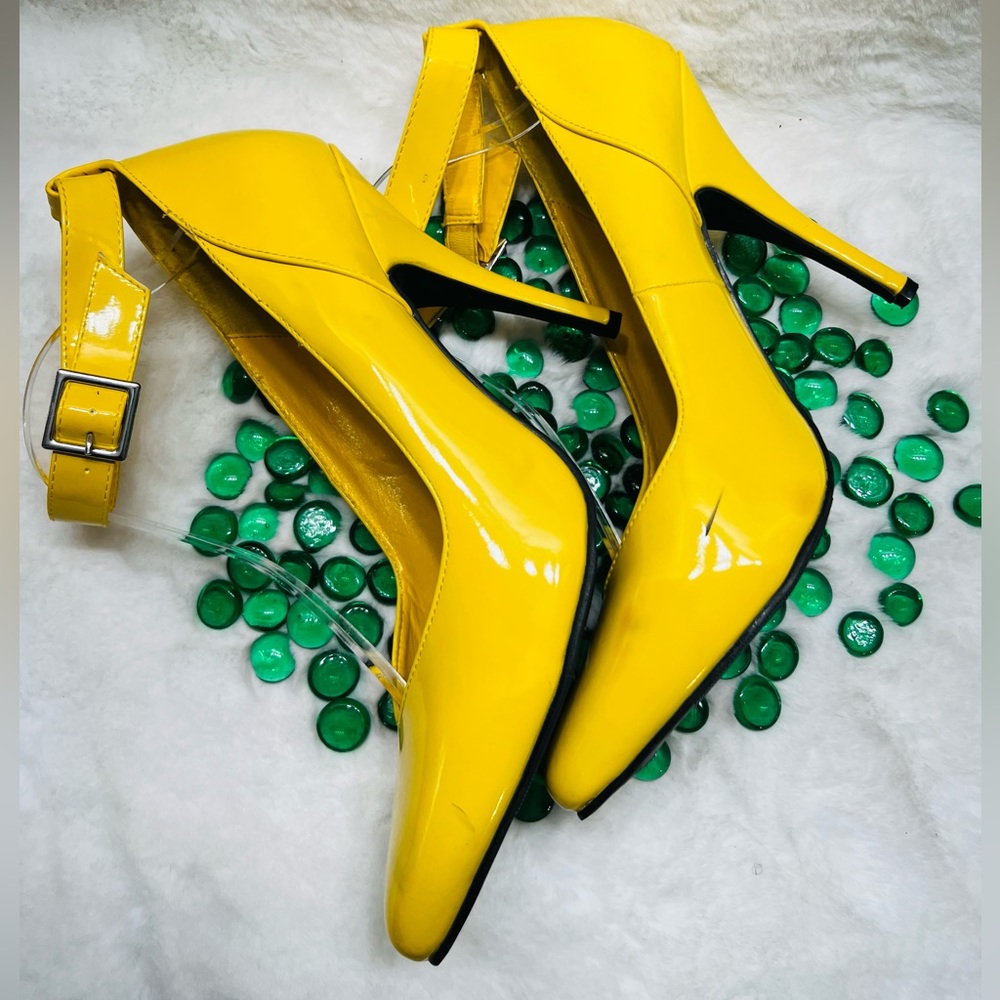 Stiletto 👠 Heels